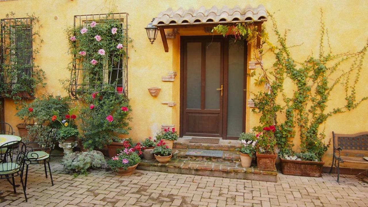 La Piazzetta Di Roma Villa Exterior photo